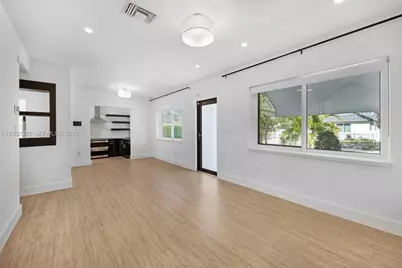 6476 SW 10th Ter, West Miami, FL 33144 - Photo 7