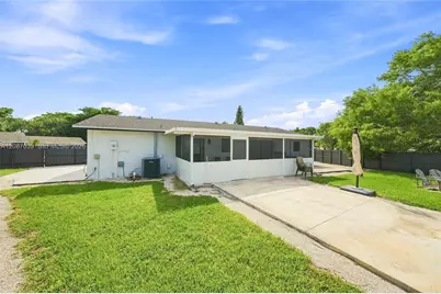 1707 S Curlew Ln, Homestead, FL 33035 - Photo 35