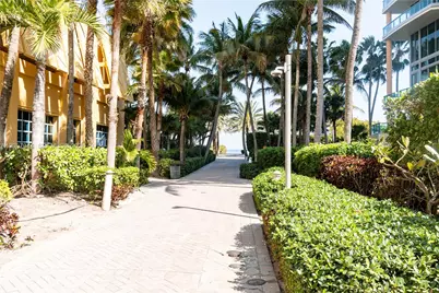 1460 Ocean Dr #309, Miami Beach, FL 33139 - Photo 15