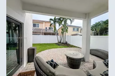 Undisclosed Undisclosed, Pembroke Pines, FL 33324 - Photo 3
