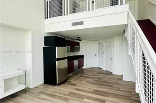 253 NE 2nd St, Miami, FL 33132 - Photo 3