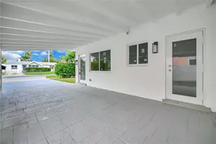 1018 NE 7th St, Hallandale Beach, FL 33009 - Photo 1