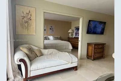 18151 NE 31st Ct #1005, Aventura, FL 33160 - Photo 5
