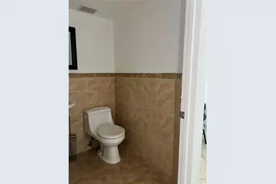 1153 NW 123rd Pl #304, Miami, FL 33182 - Photo 5