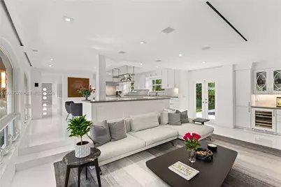 1261 N Greenway Dr, Coral Gables, FL 33134 - Photo 27