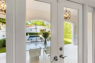 1261 N Greenway Dr, Coral Gables, FL 33134 - Photo 11