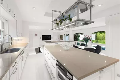 1261 N Greenway Dr, Coral Gables, FL 33134 - Photo 35