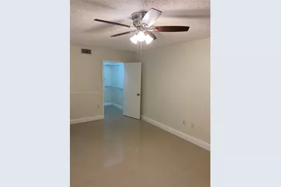8245 Lake Dr #104, Doral, FL 33166 - Photo 25