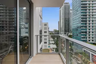 90 NE 32nd St, Miami, FL 33137 - Photo 15