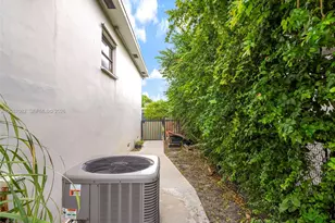 5440 E 7th Ave, Hialeah, FL 33013 - Photo 29
