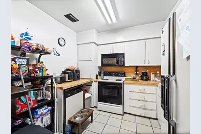 5440 E 7th Ave, Hialeah, FL 33013 - Photo 9