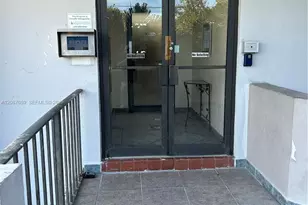 110 S Shore Dr, Miami Beach, FL 33141 - Photo 3