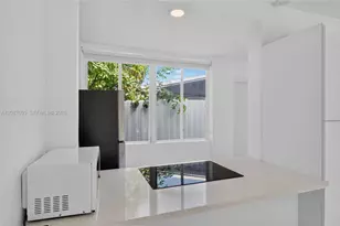 1055 SW 12th St, Miami, FL 33129 - Photo 5