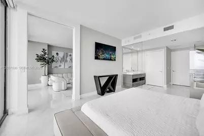 650 NE 32nd St #4705, Miami, FL 33137 - Photo 13