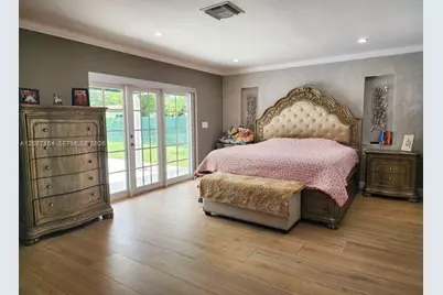 580 NW 66th Ave, Plantation, FL 33317 - Photo 15