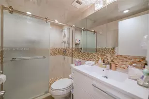 1950 S Ocean Dr, Hallandale Beach, FL 33009 - Photo 15