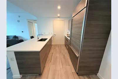 1100 S Miami Ave #3008, Miami, FL 33131 - Photo 3