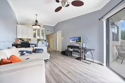 9894 Nob Hill Ln #9894, Sunrise, FL 33351 - Photo 9