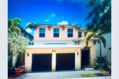 10464 NW 70th Ln, Doral, FL 33178 - Photo 1