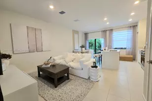 18927 SW 357th St, Miami, FL 33034 - Photo 9