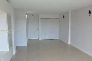 9310 Fontainebleau Blvd, Miami, FL 33172 - Photo 21