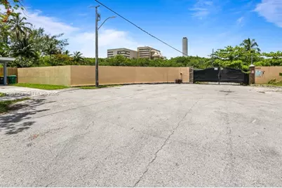 4400 SW 42nd Ter, Dania Beach, FL 33314 - Photo 7