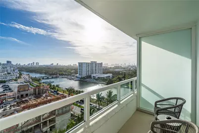 4401 Collins Ave #1508, Miami Beach, FL 33140 - Photo 1