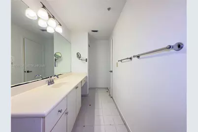 6520 NW 114th Ave #1621, Doral, FL 33178 - Photo 9
