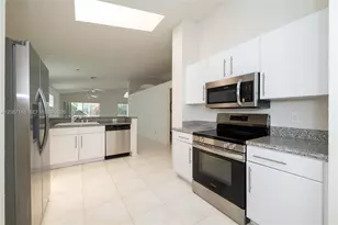 9706 Harbour Lake Cir, Boynton Beach, FL 33437 - Photo 11