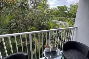 645 NE 121st St, North Miami, FL 33161 - Photo 13