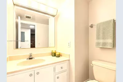 2801 NE 183rd St #1805W, Aventura, FL 33160 - Photo 9