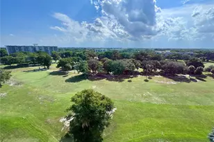 575 Oaks Ln, Pompano Beach, FL 33069 - Photo 13