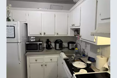 9460 Fontainebleau Blvd #433, Miami, FL 33172 - Photo 3