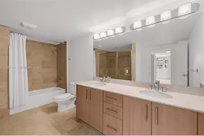 10275 Collins Ave #1511, Bal Harbour, FL 33154 - Photo 23