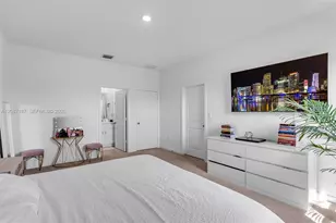 856 NW 3rd Way, Pompano Beach, FL 33060 - Photo 13