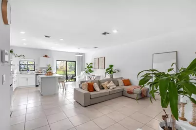 856 NW 3rd Way, Pompano Beach, FL 33060 - Photo 3