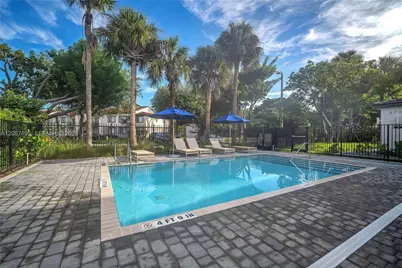 5075 SW 37th St, Pembroke Park, FL 33023 - Photo 29