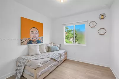 5075 SW 37th St, Pembroke Park, FL 33023 - Photo 25