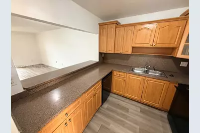 6125 W 20th Ave #312, Hialeah, FL 33012 - Photo 3
