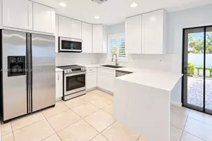 148 NW 8th St, Boca Raton, FL 33432 - Photo 7