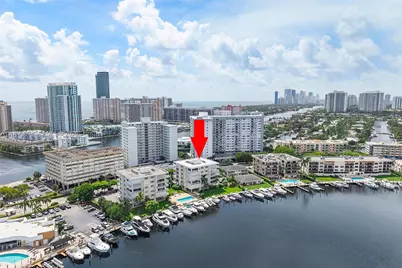 126 Golden Isles Dr #34A, Hallandale Beach, FL 33009 - Photo 37