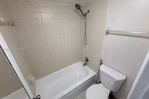 4713 NW 7th St, Miami, FL 33126 - Photo 9