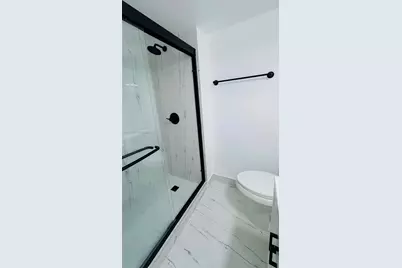 18216 Mediterranean Blvd #1-19, Hialeah, FL 33015 - Photo 13