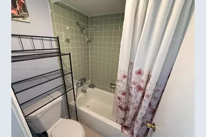 1255 W 53rd St #309, Hialeah, FL 33012 - Photo 11