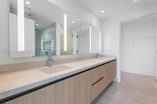 2411 Laguna, North Miami, FL 33181 - Photo 23