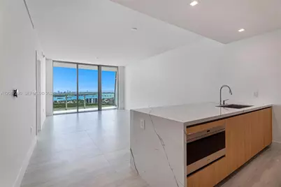 2411 Laguna #2704, North Miami, FL 33181 - Photo 13