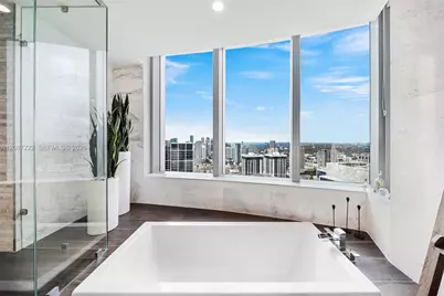 851 NE 1st Ave #5312, Miami, FL 33132 - Photo 29