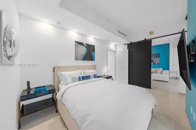 50 S Pointe Dr #514, Miami Beach, FL 33139 - Photo 11