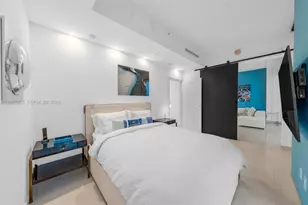 50 South Pointe Dr, Miami Beach, FL 33139 - Photo 11