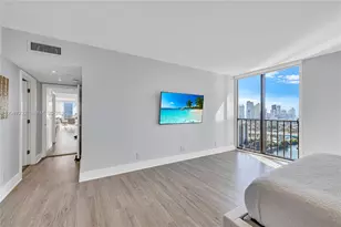 19667 Turnberry Way, Aventura, FL 33180 - Photo 11